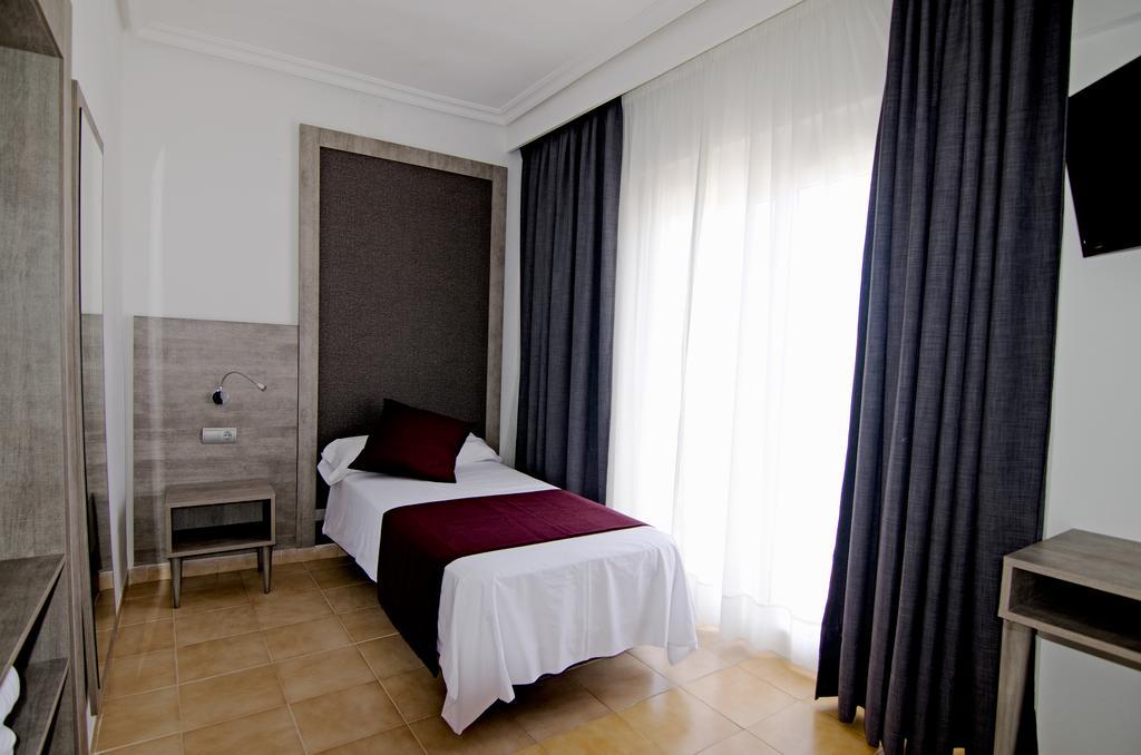 Hotel Vibra Marco Polo II - Adults Only San Antonio  Buitenkant foto